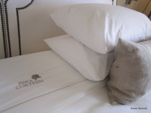 Cortesin bed